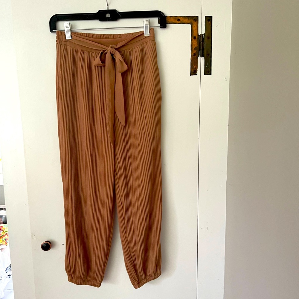 Pleated harem pants